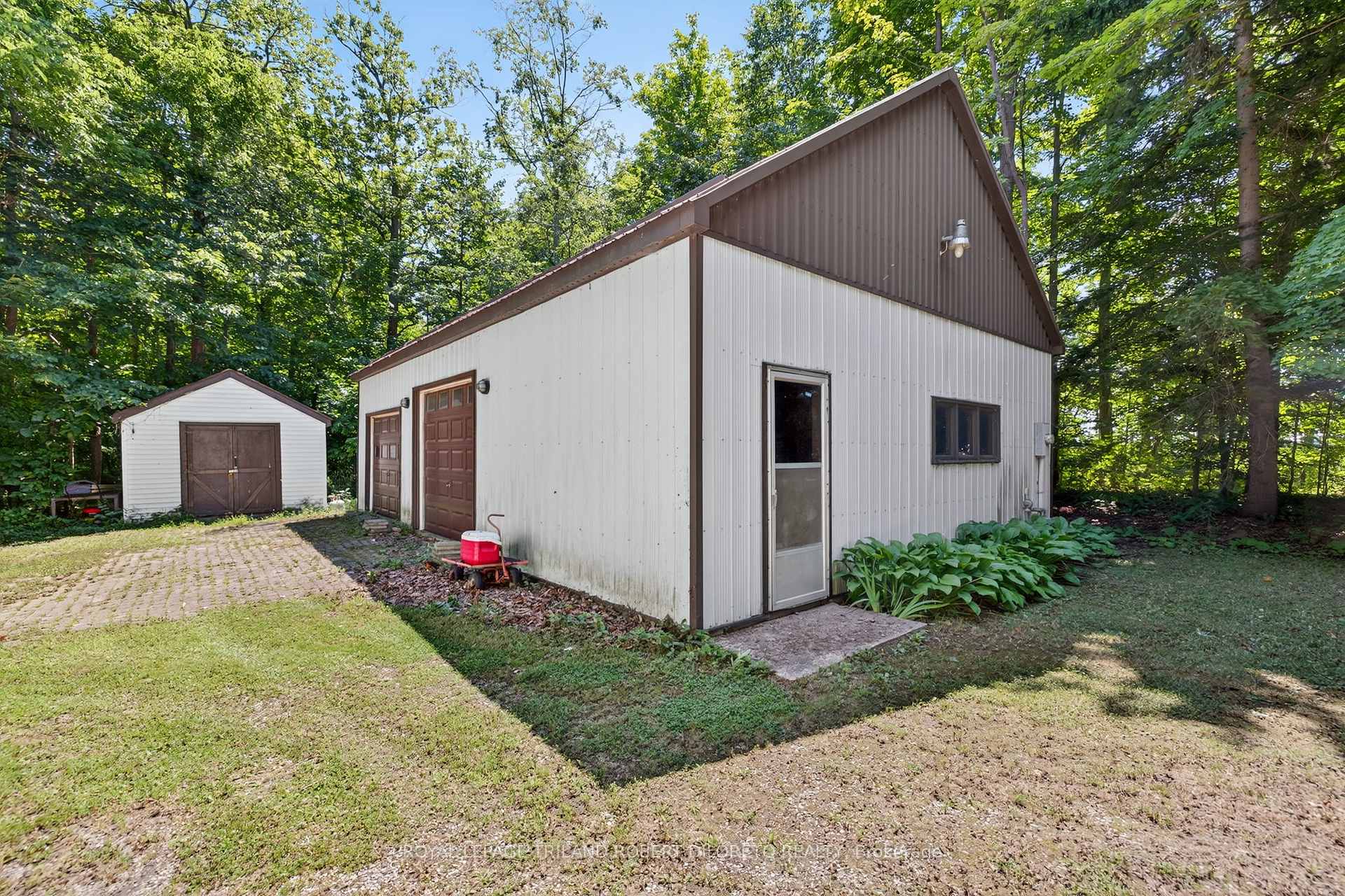 Photo 6 of 6186 Egremont Drive, Middlesex Centre, Rural Middlesex Centre — HOMEH