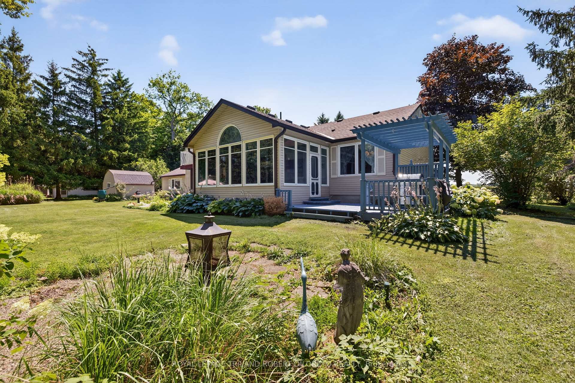 Photo 31 of 6186 Egremont Drive, Middlesex Centre, Rural Middlesex Centre — HOMEH