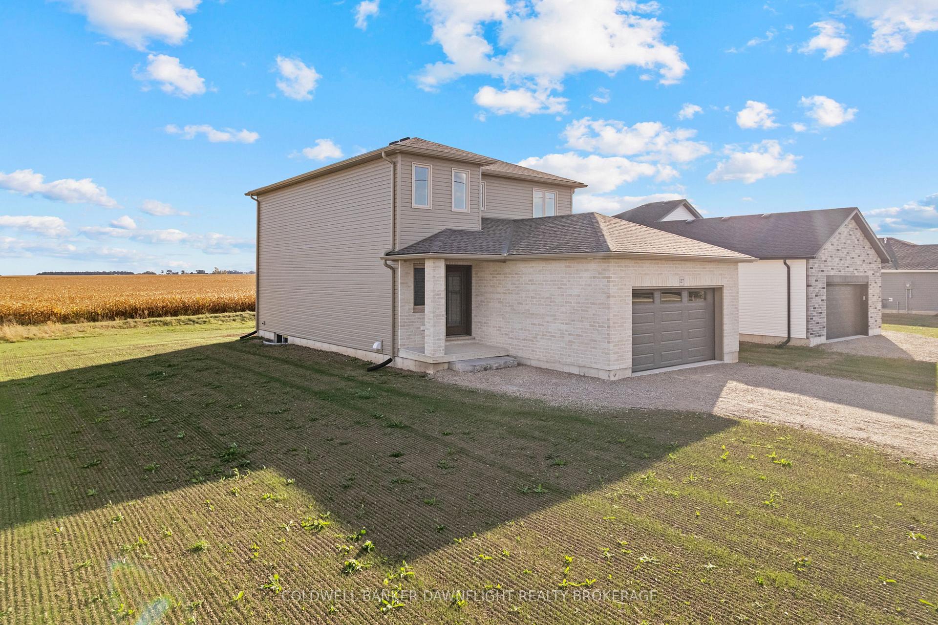 Photo 2 of 127 Victoria Avenue E, South Huron, Stephen — HOMEH