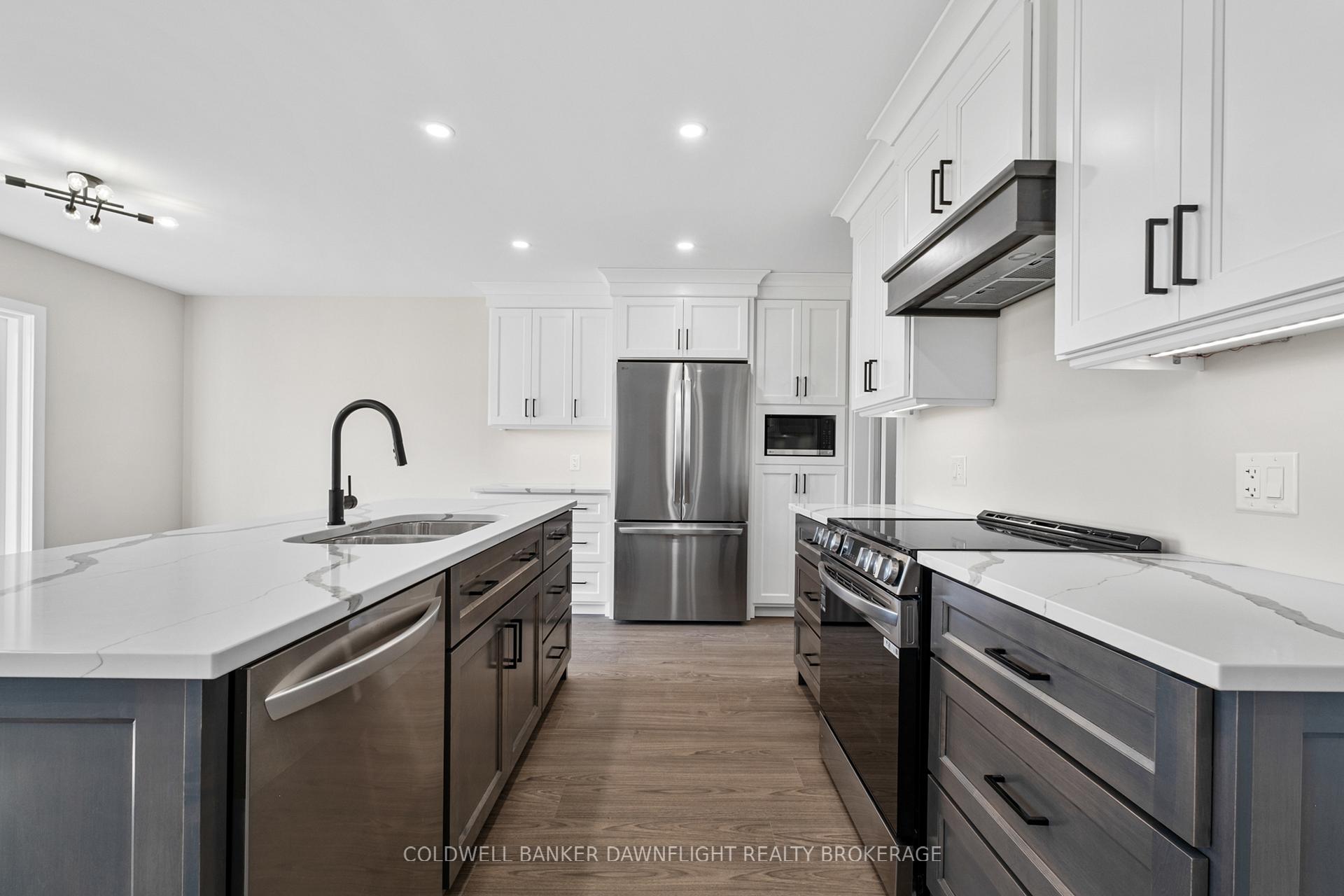 Photo 9 of 127 Victoria Avenue E, South Huron, Stephen — HOMEH