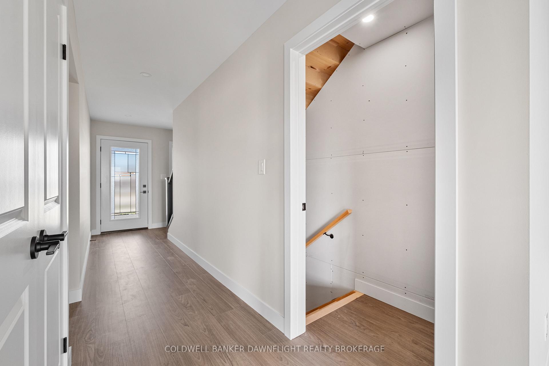 Photo 31 of 127 Victoria Avenue E, South Huron, Stephen — HOMEH