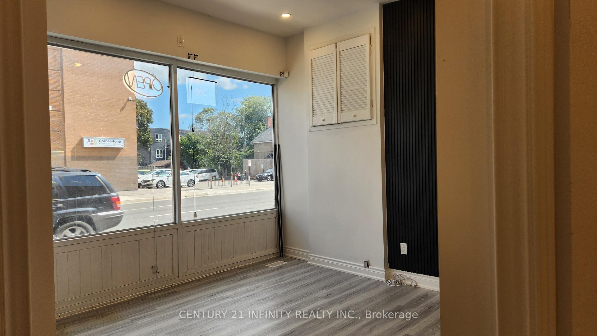 Photo 2 of 136 Simcoe Street S, Oshawa, Central — HOMEH