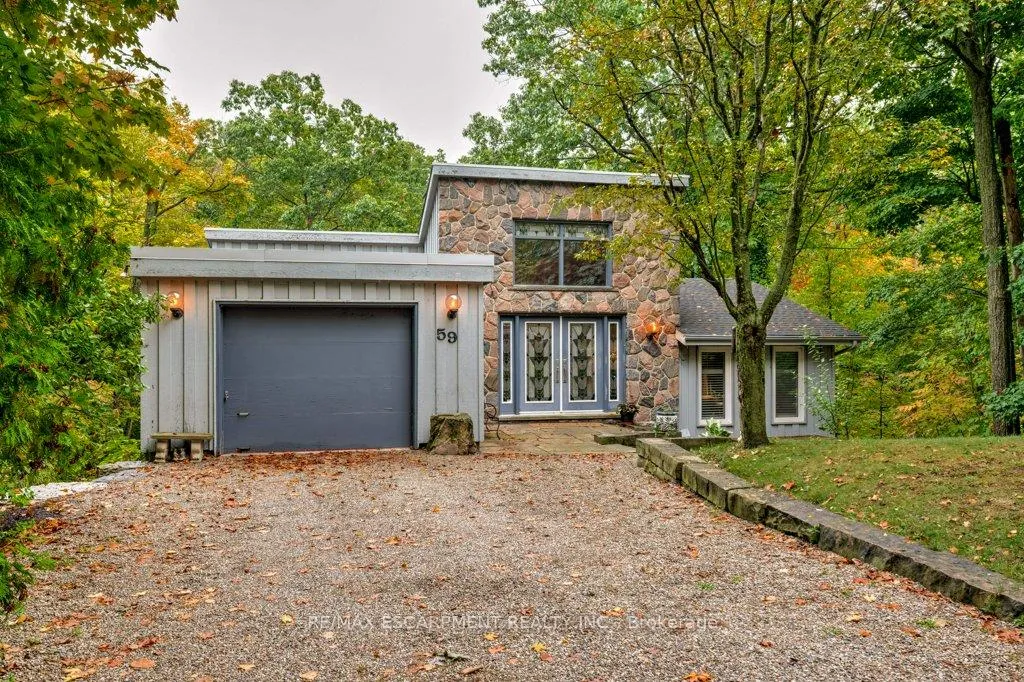 Front of 59 Park Road S