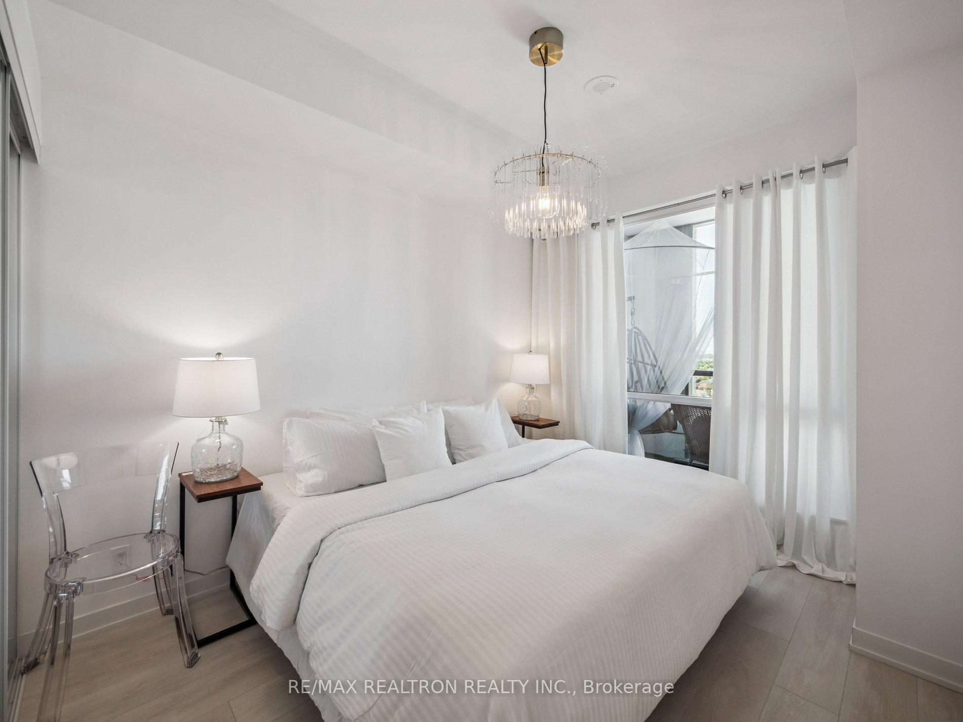 Photo 9 of Unit 1802, 7950 Bathurst Street, Vaughan, Beverley Glen — HOMEH