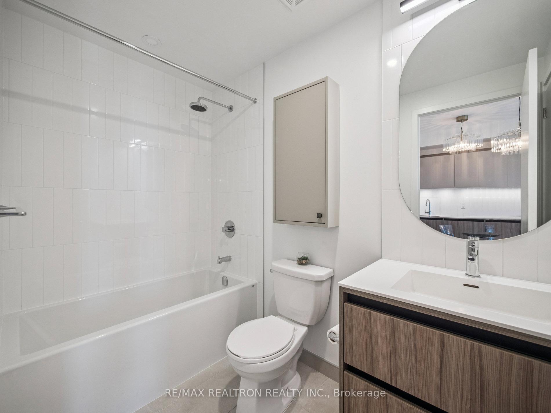 Photo 10 of Unit 1802, 7950 Bathurst Street, Vaughan, Beverley Glen — HOMEH