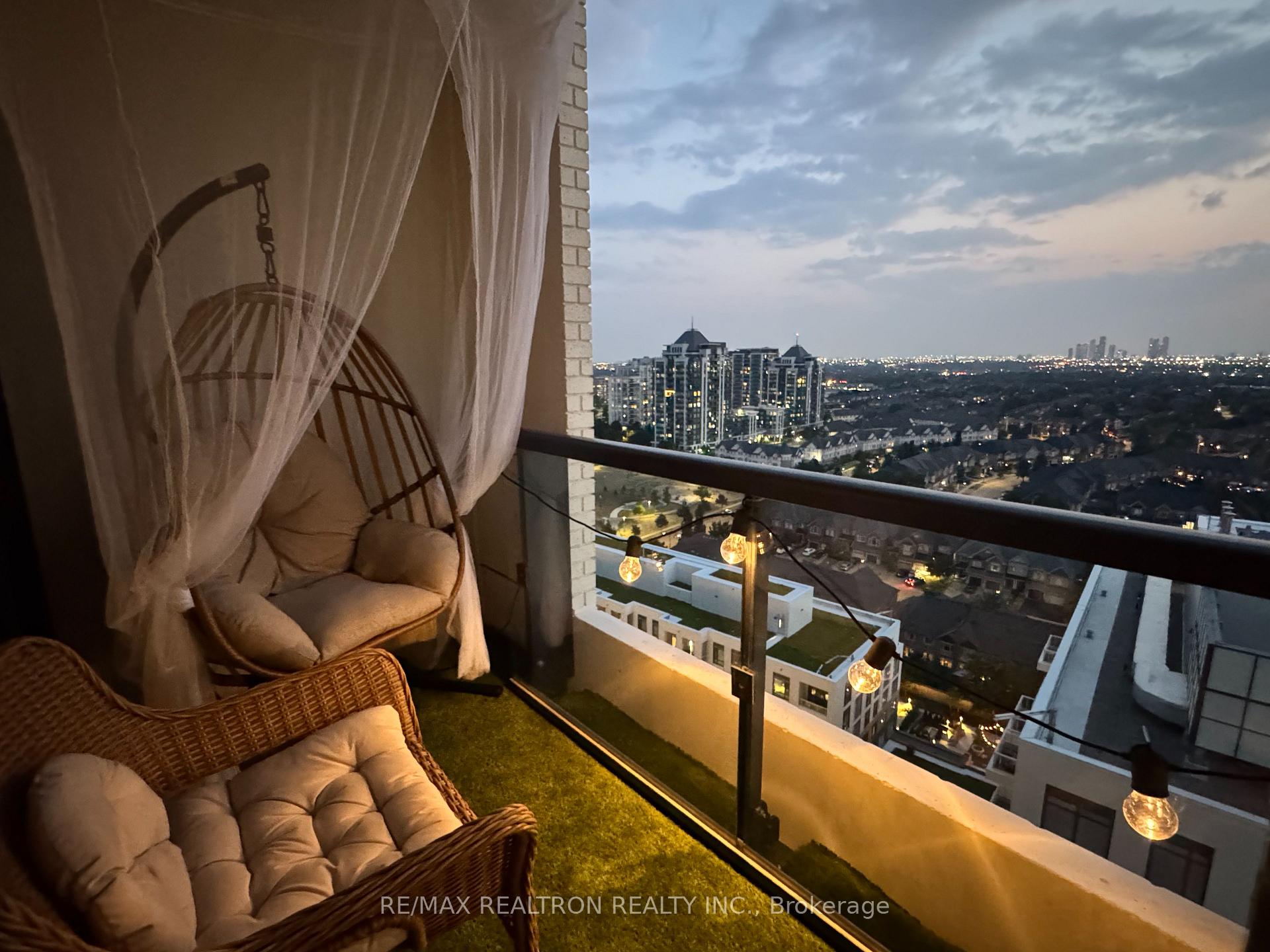 Photo 13 of Unit 1802, 7950 Bathurst Street, Vaughan, Beverley Glen — HOMEH
