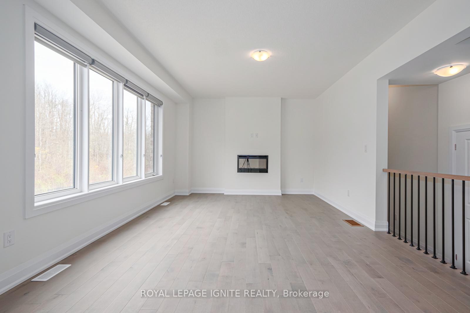 Photo 3 of 51 Del Ray Crescent, Wasaga Beach — HOMEH
