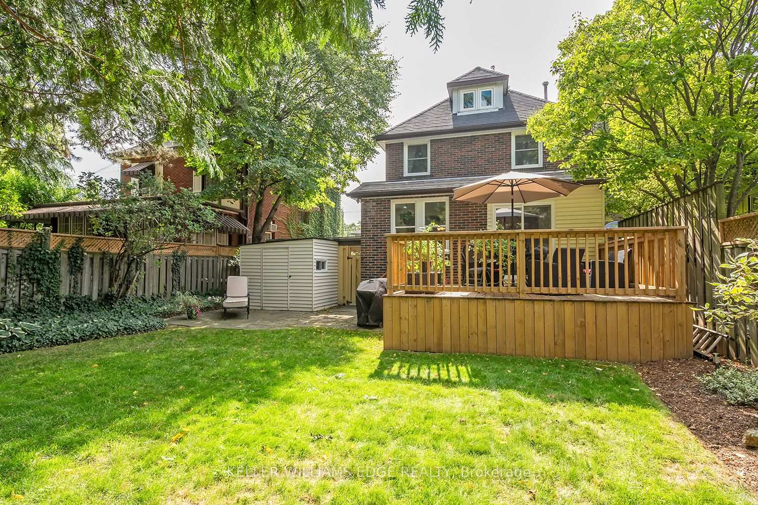 Photo 3 of 88 Paisley Avenue N, Hamilton, Westdale — HOMEH