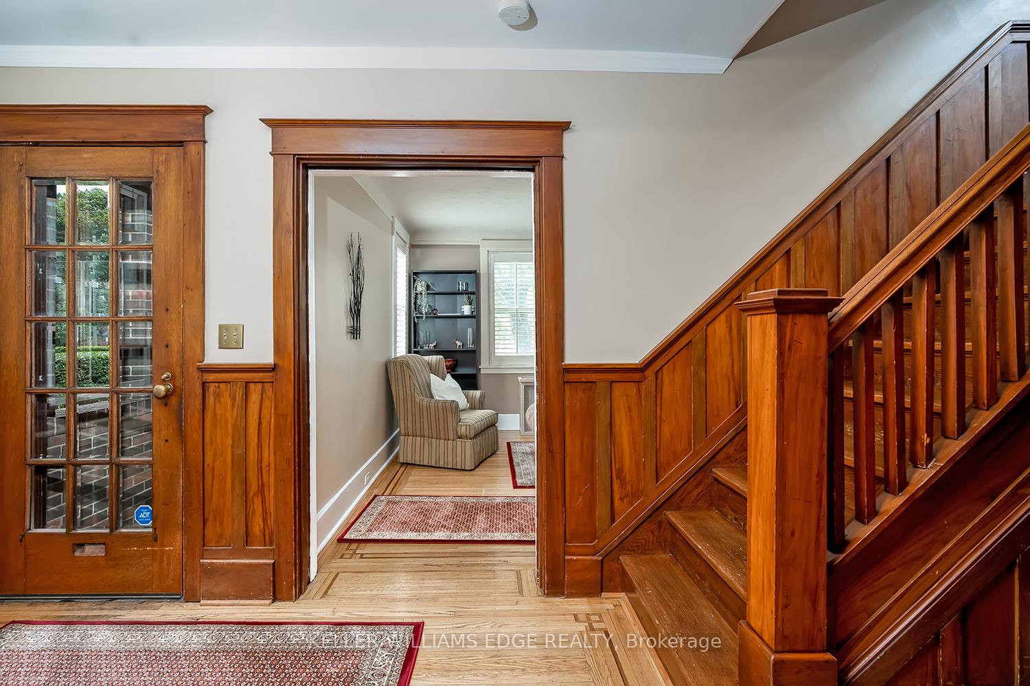 Photo 4 of 88 Paisley Avenue N, Hamilton, Westdale — HOMEH