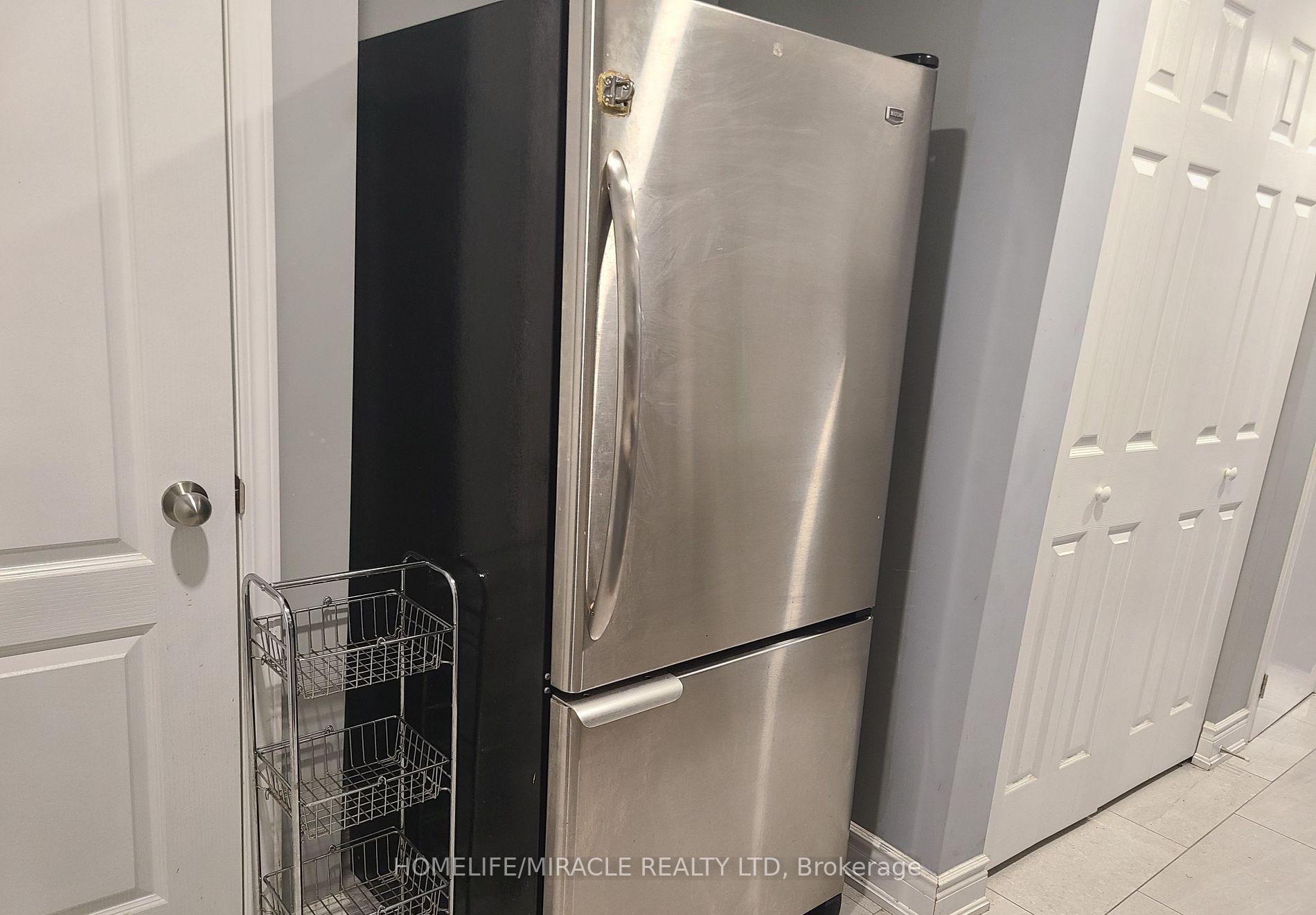 Photo 11 of 150 Gentile Circle, Vaughan, West Woodbridge — HOMEH
