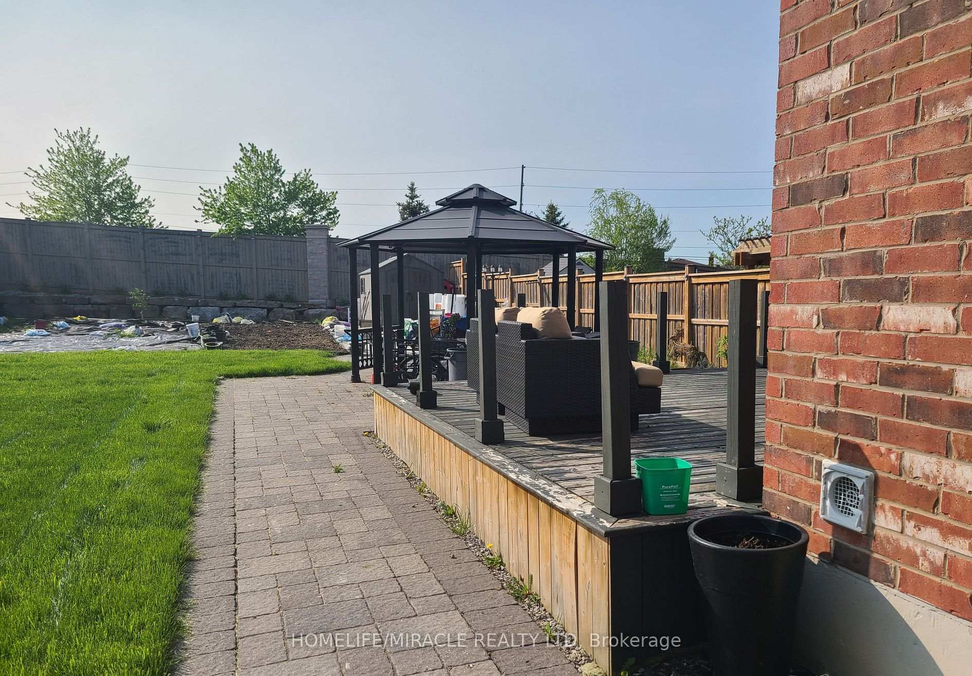 Photo 15 of 150 Gentile Circle, Vaughan, West Woodbridge — HOMEH