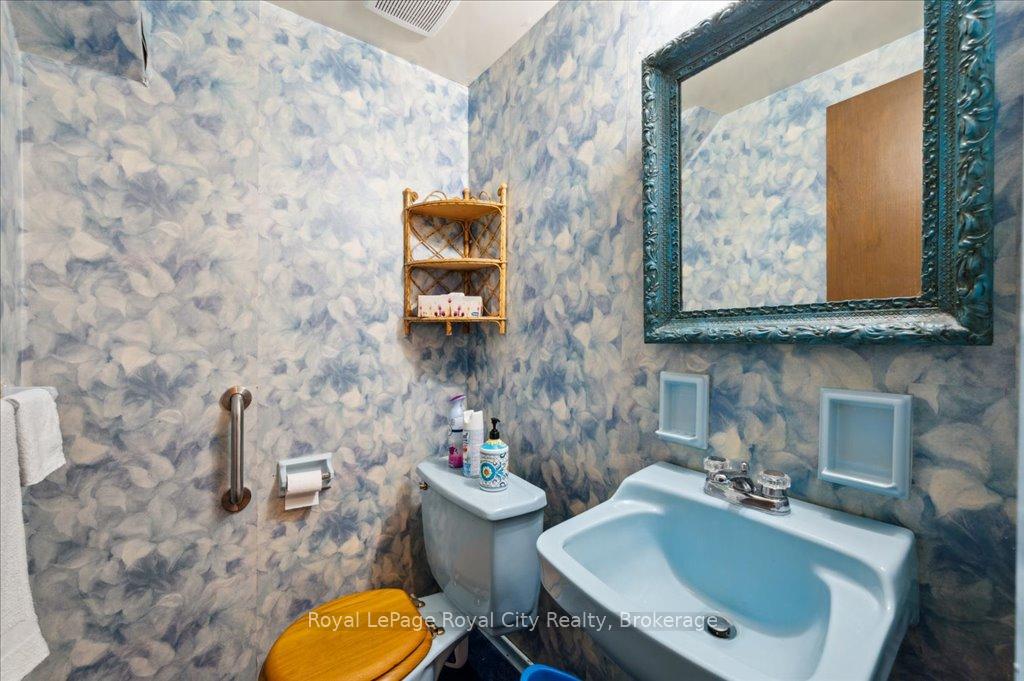 Photo 31 of 29 Vista Terrace, Guelph, Victoria North — HOMEH