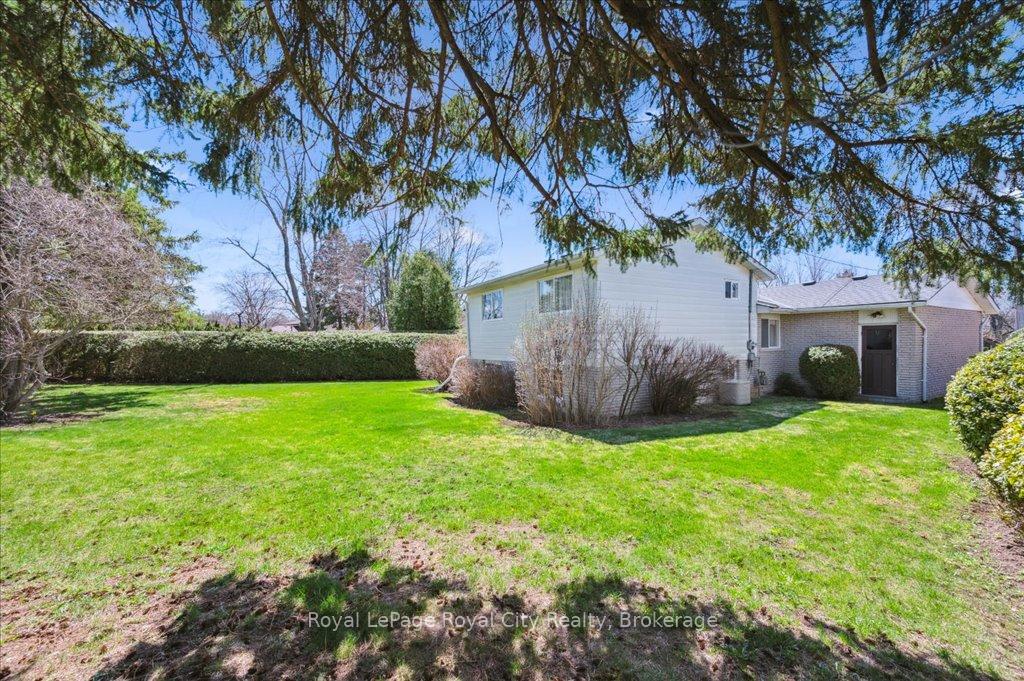 Photo 35 of 29 Vista Terrace, Guelph, Victoria North — HOMEH