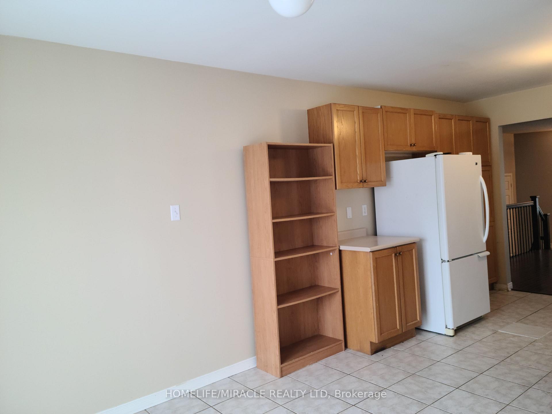 Photo 11 of 260 Stanley Street, Barrie, East Bayfield — HOMEH