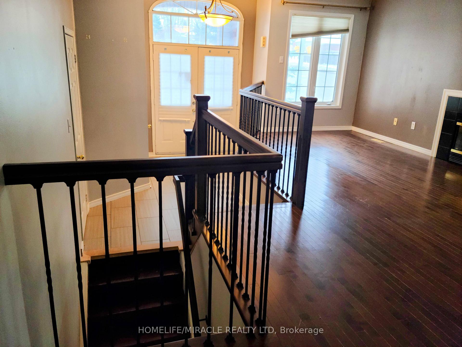 Photo 27 of 260 Stanley Street, Barrie, East Bayfield — HOMEH