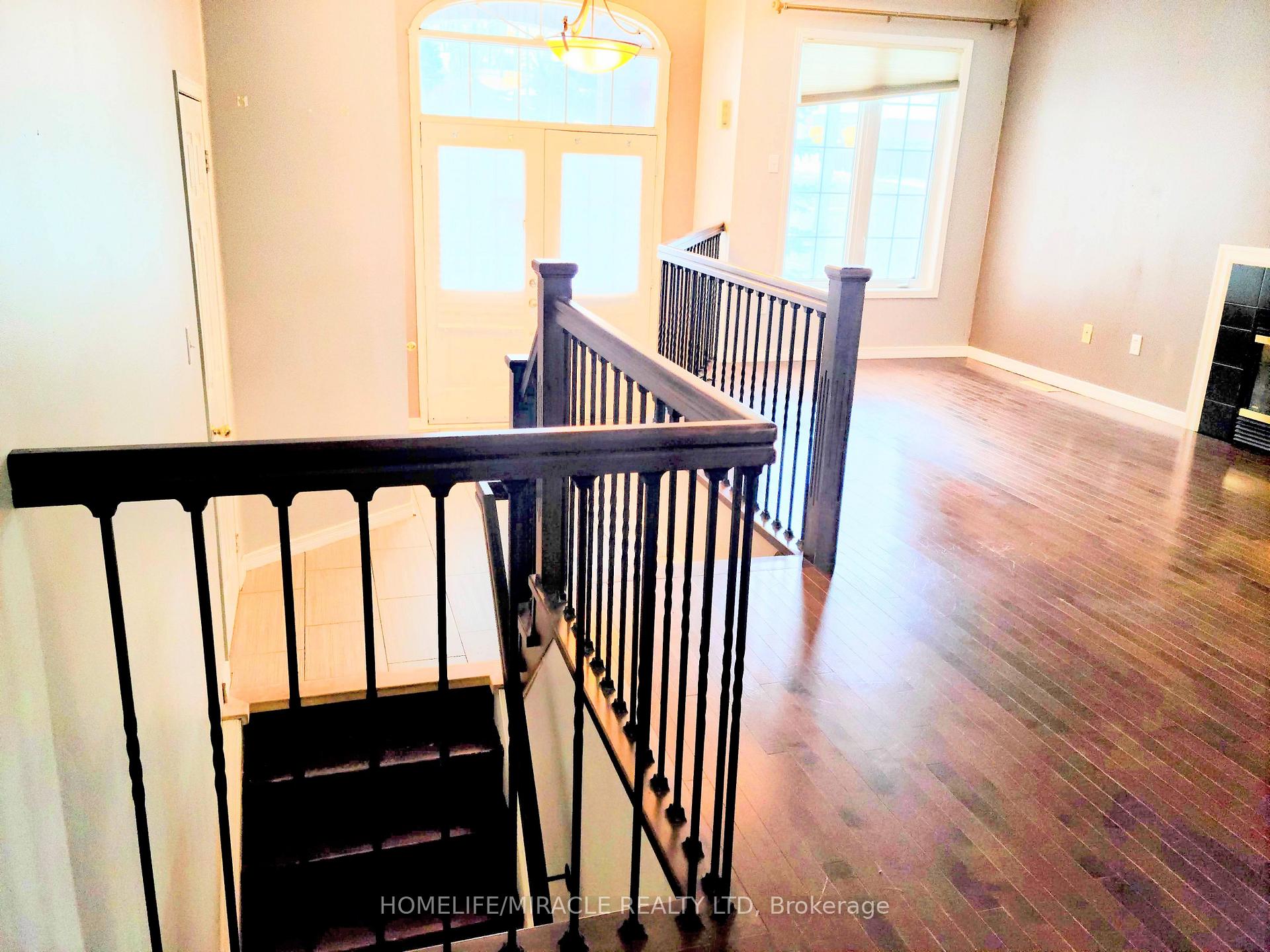 Photo 28 of 260 Stanley Street, Barrie, East Bayfield — HOMEH
