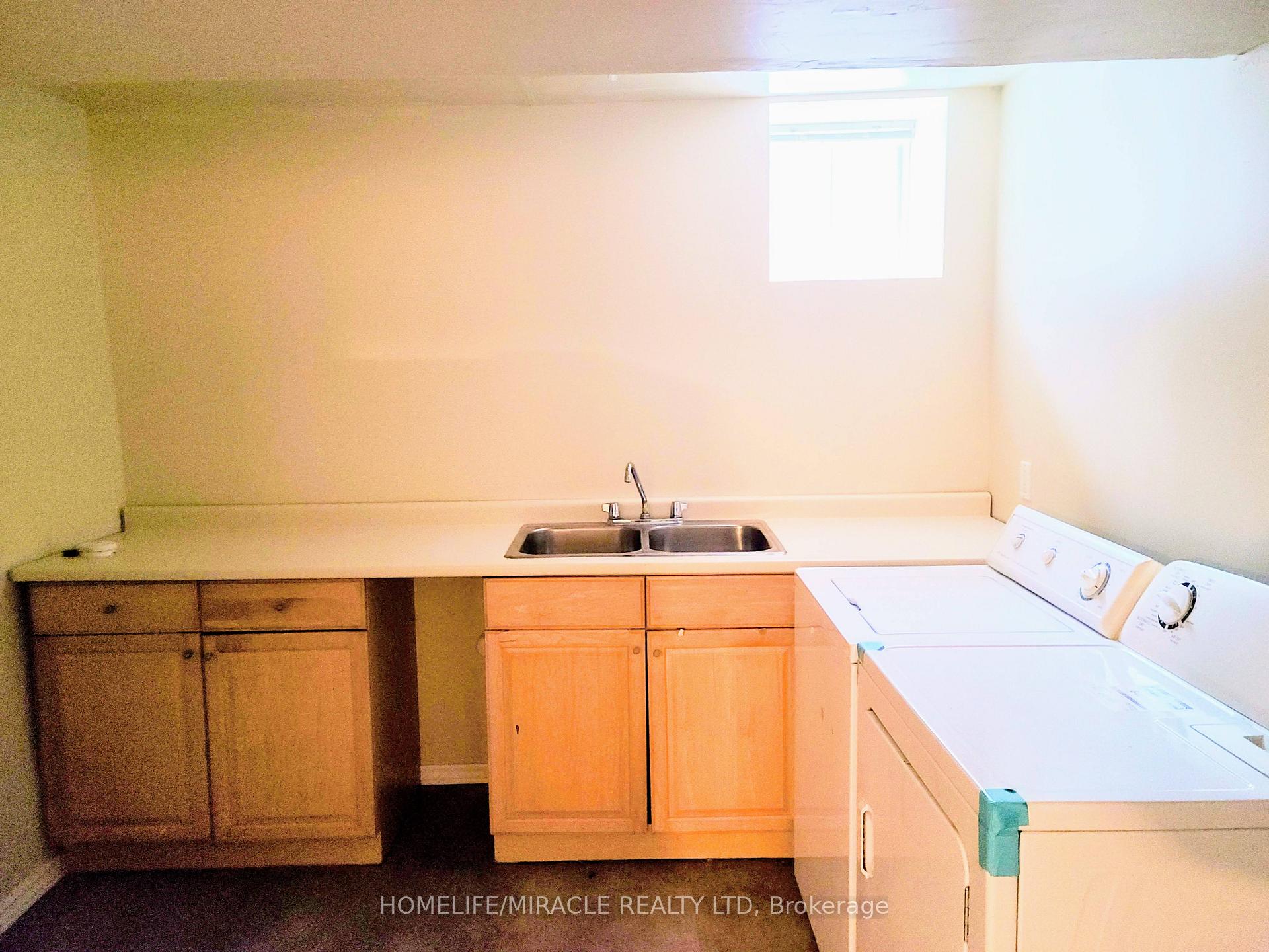 Photo 37 of 260 Stanley Street, Barrie, East Bayfield — HOMEH