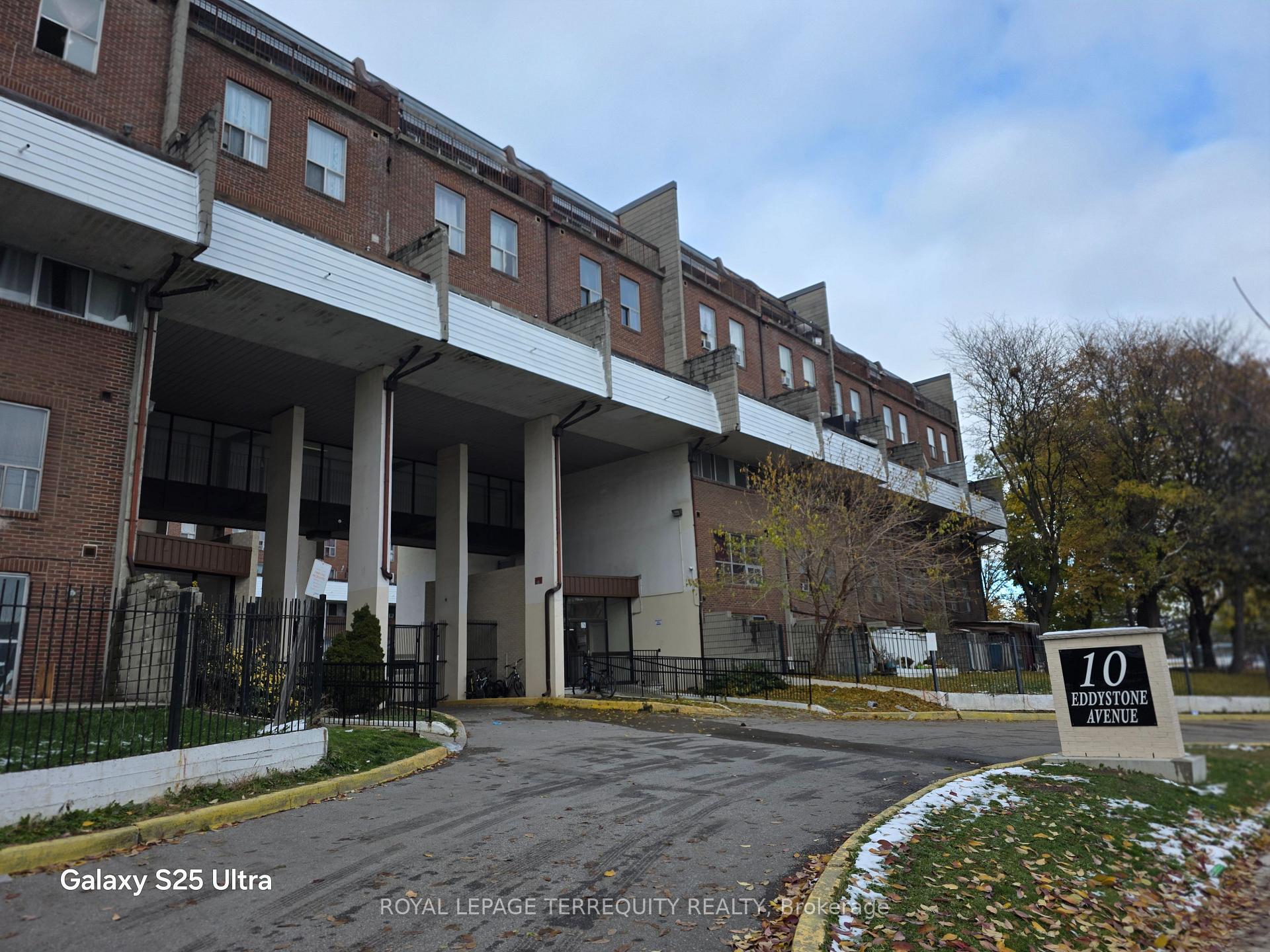 Front of Unit 224, 10 Eddystone Avenue
