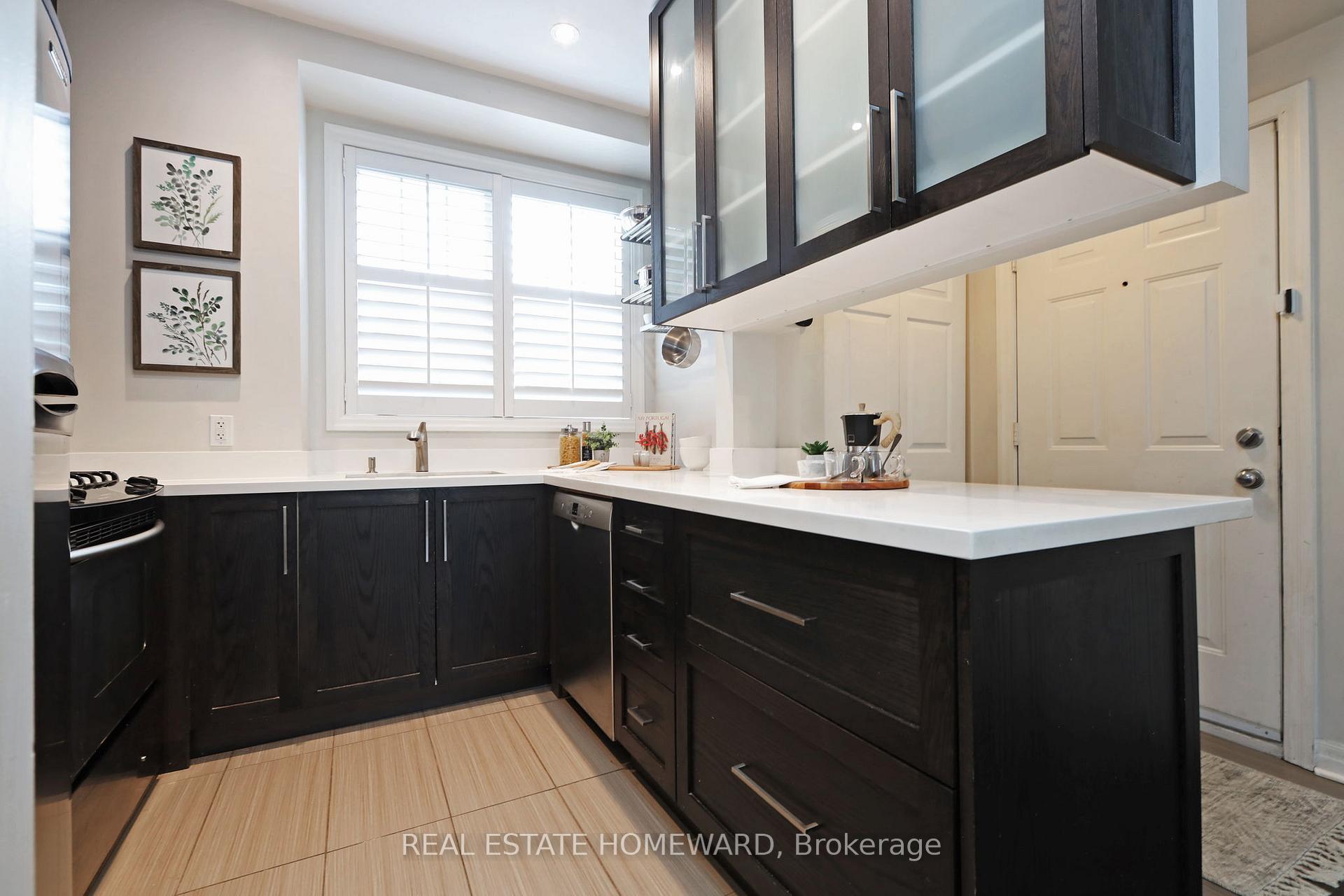 Photo 6 of Unit 30, 6 Wellesley Place, Toronto, Cabbagetown-South St. James Town — HOMEH