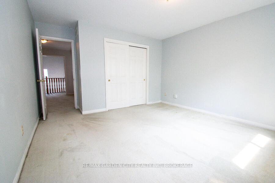 Photo 15 of 4575 Juniper Court, Lincoln, Beamsville — HOMEH