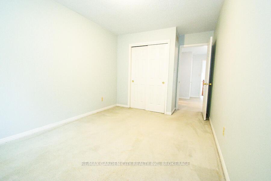 Photo 16 of 4575 Juniper Court, Lincoln, Beamsville — HOMEH
