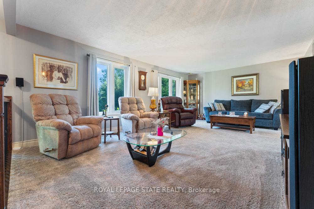 Photo 7 of 1909 Old Governors Road, Hamilton, Rural Ancaster — HOMEH