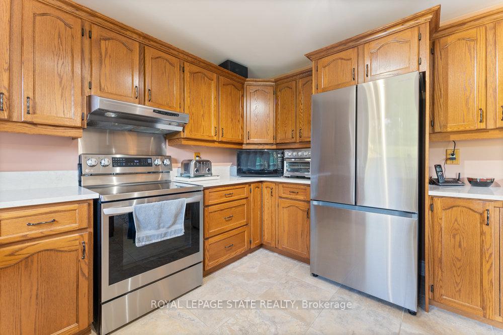 Photo 14 of 1909 Old Governors Road, Hamilton, Rural Ancaster — HOMEH