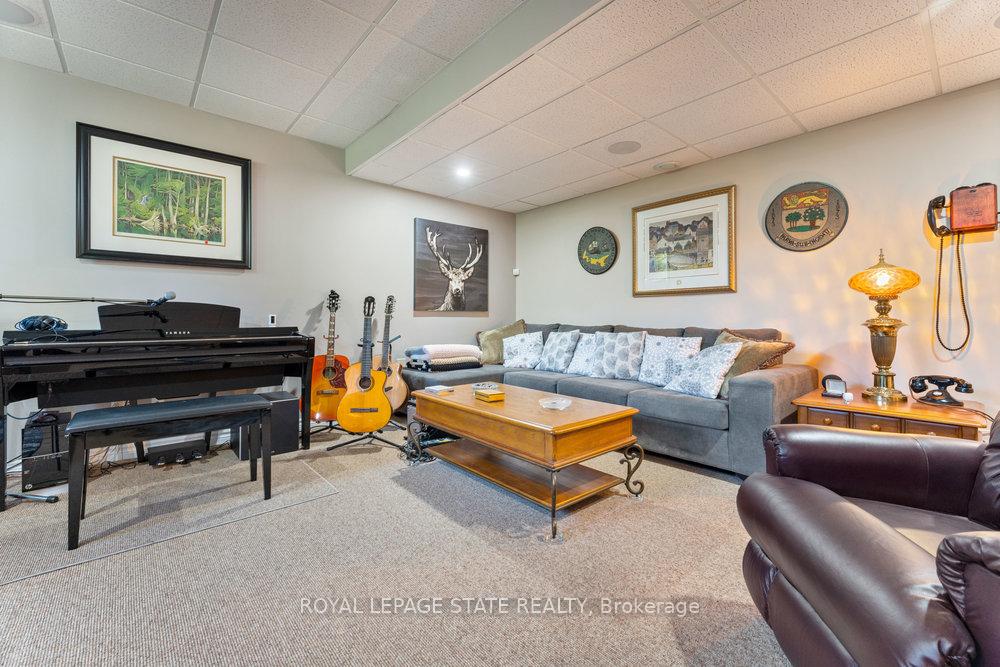Photo 46 of 1909 Old Governors Road, Hamilton, Rural Ancaster — HOMEH