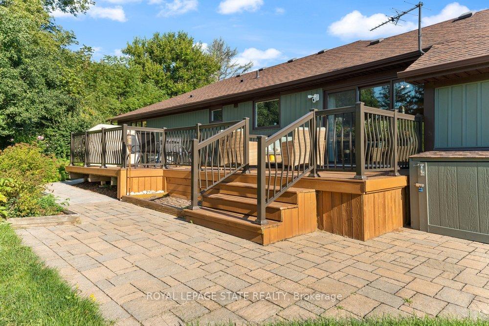 Photo 52 of 1909 Old Governors Road, Hamilton, Rural Ancaster — HOMEH