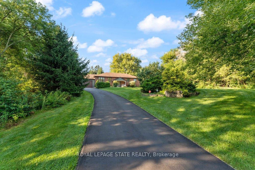 Photo 60 of 1909 Old Governors Road, Hamilton, Rural Ancaster — HOMEH