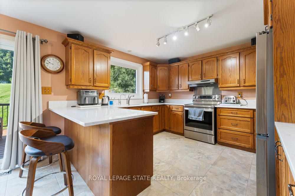 Photo 30 of 1909 Old Governors Road, Hamilton, Rural Ancaster — HOMEH