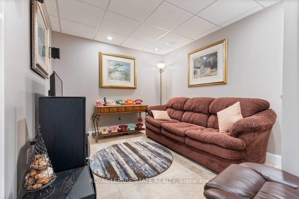 Photo 70 of 1909 Old Governors Road, Hamilton, Rural Ancaster — HOMEH