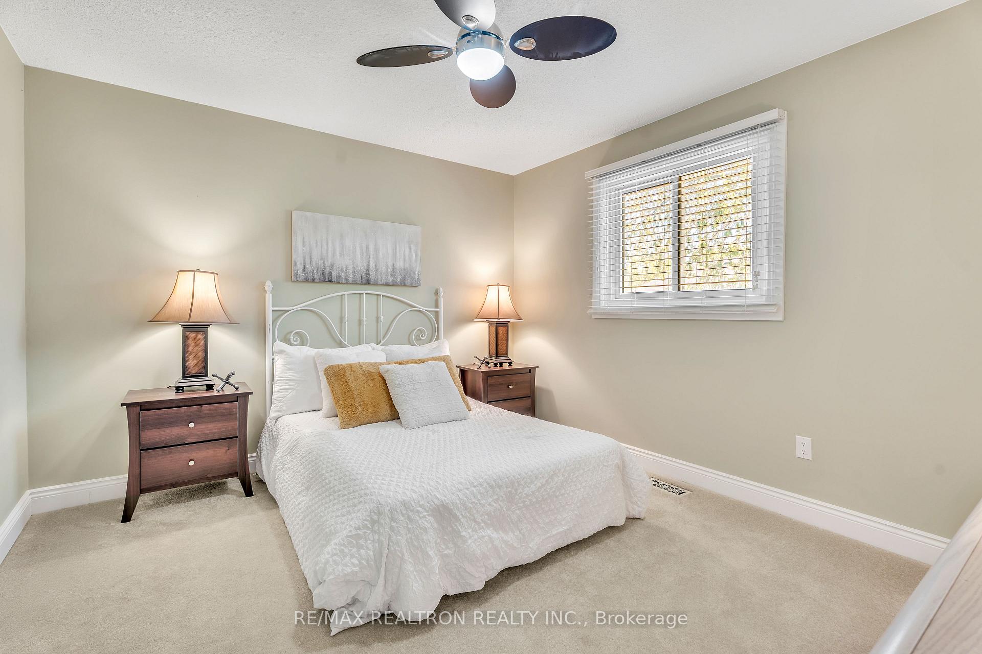 Photo 24 of 536 Dahlia Crescent, Pickering, Rosebank — HOMEH