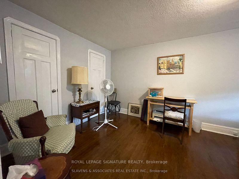 Photo 13 of Unit Lower, 95 Braemar Avenue, Toronto, Yonge-Eglinton — HOMEH