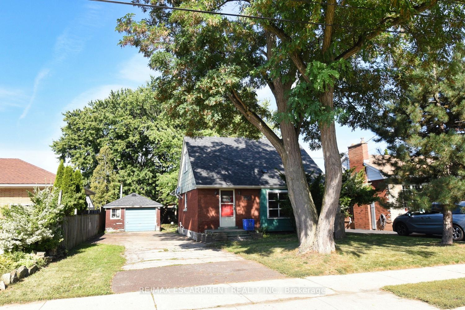 Photo 4 of 394 Upper Ottawa Street, Hamilton, Sunninghill — HOMEH