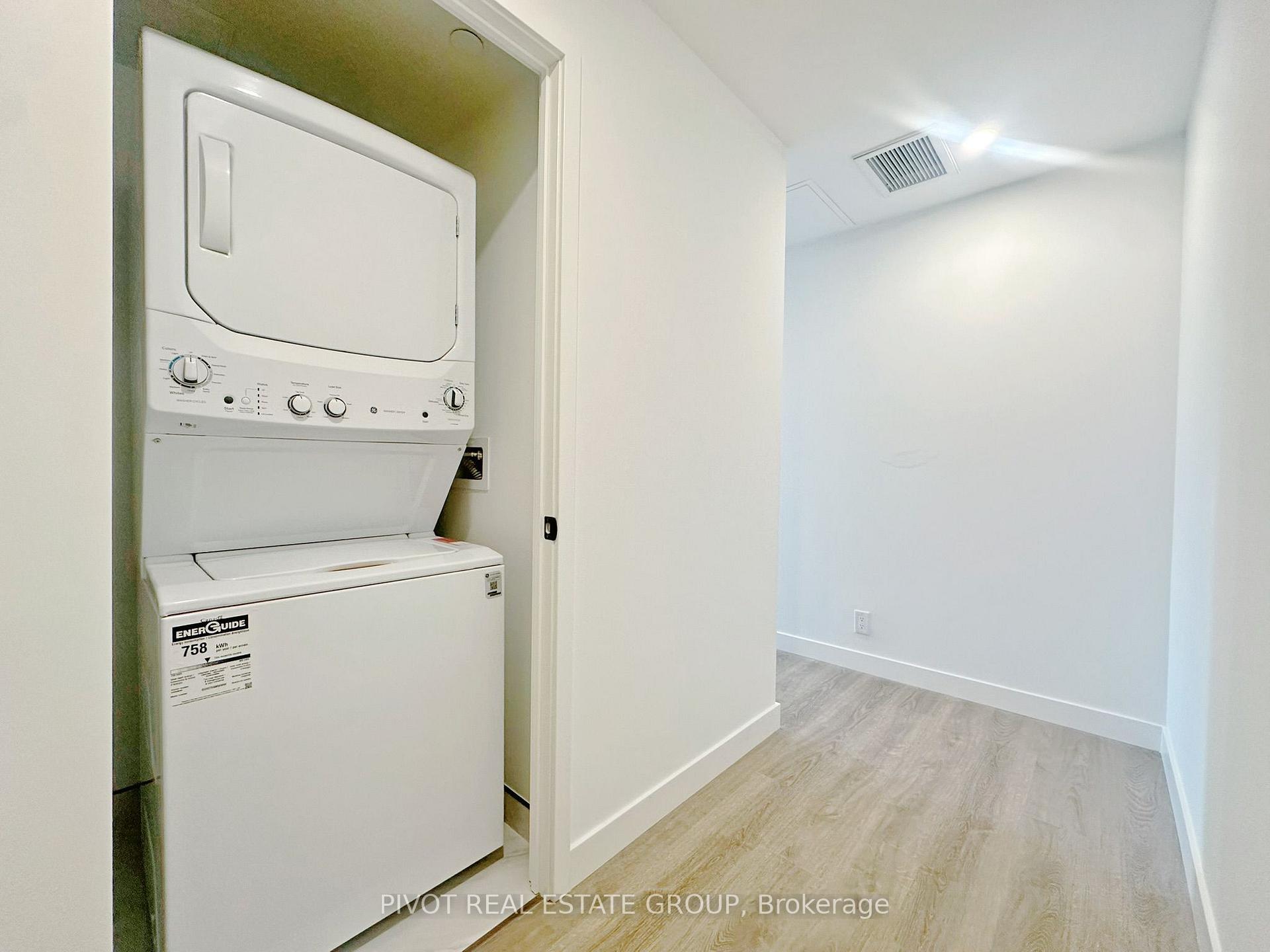 Photo 6 of Unit 427, 1050 Eastern Avenue, Toronto, The Beaches — HOMEH