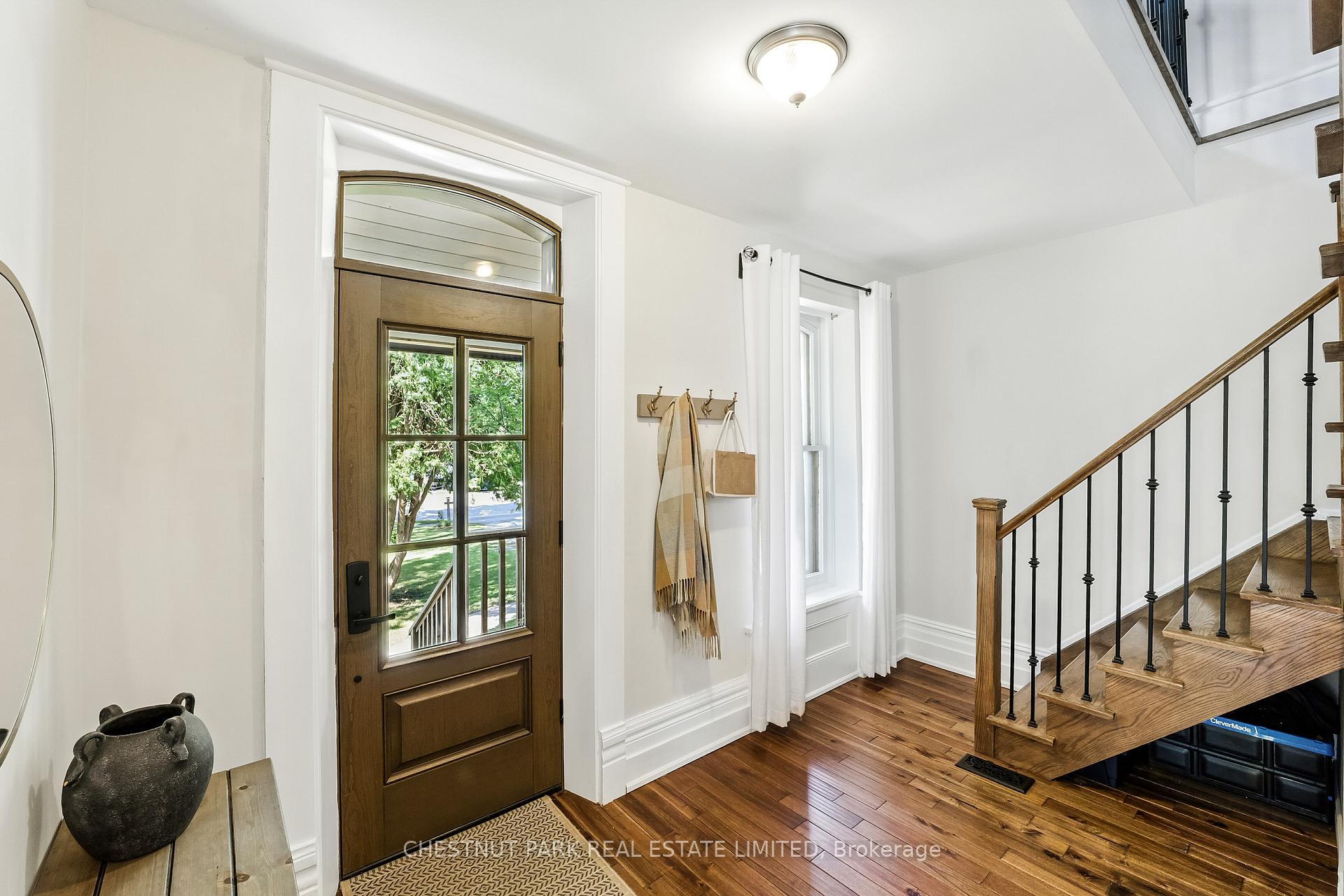 Photo 7 of 98 Reach Street, Uxbridge — HOMEH