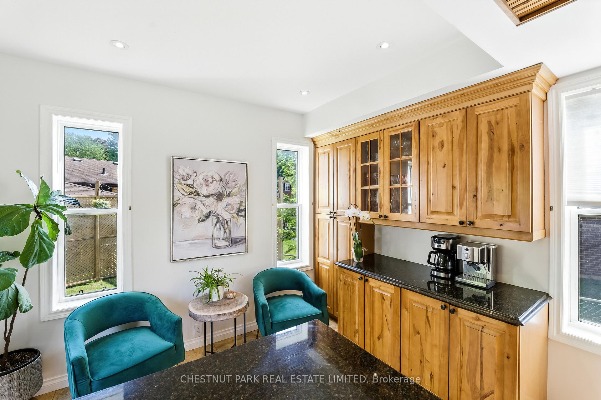 Photo 16 of 98 Reach Street, Uxbridge — HOMEH