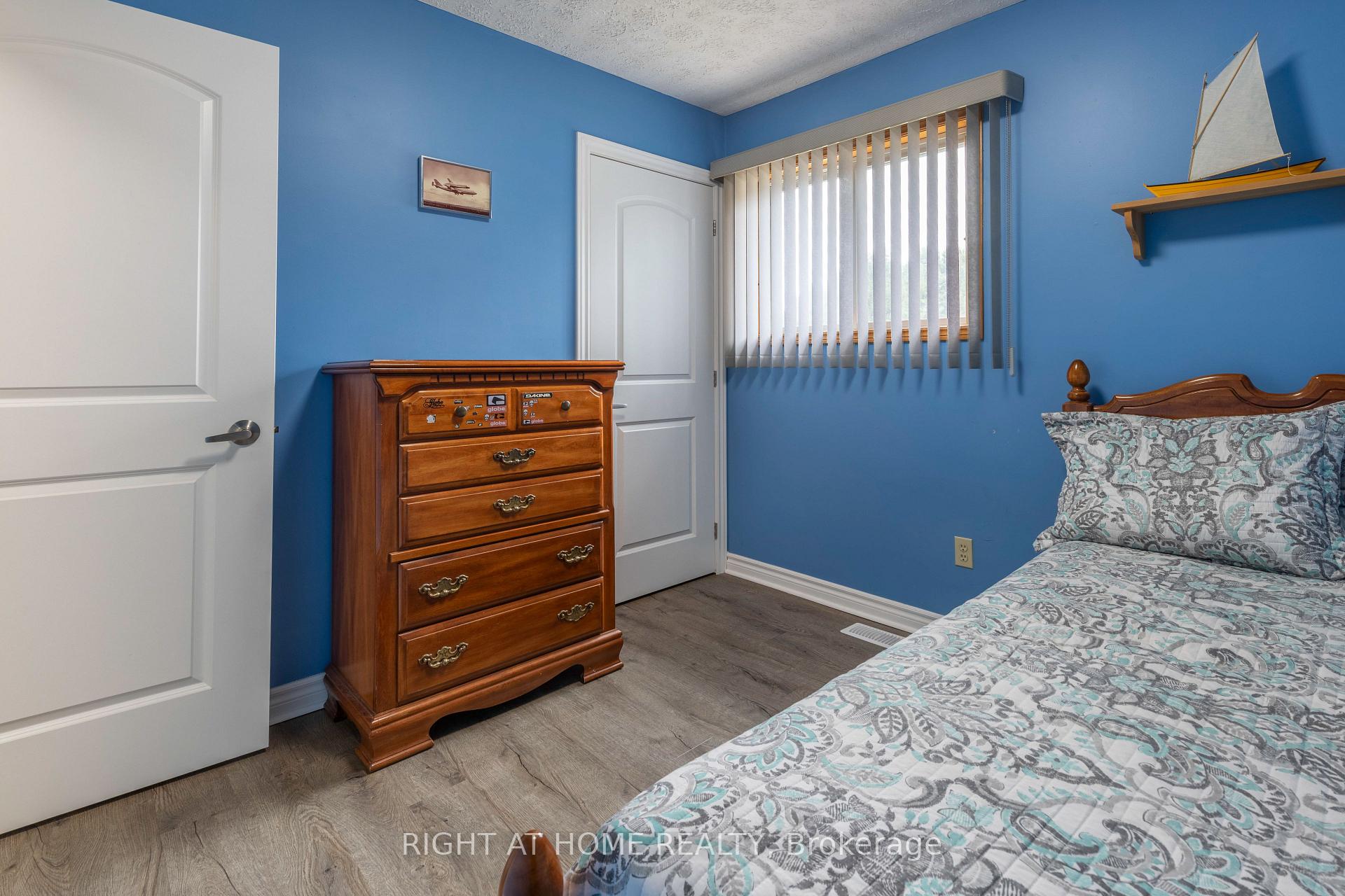 Photo 17 of 6 Edgewood Crescent, Clearview, New Lowell — HOMEH
