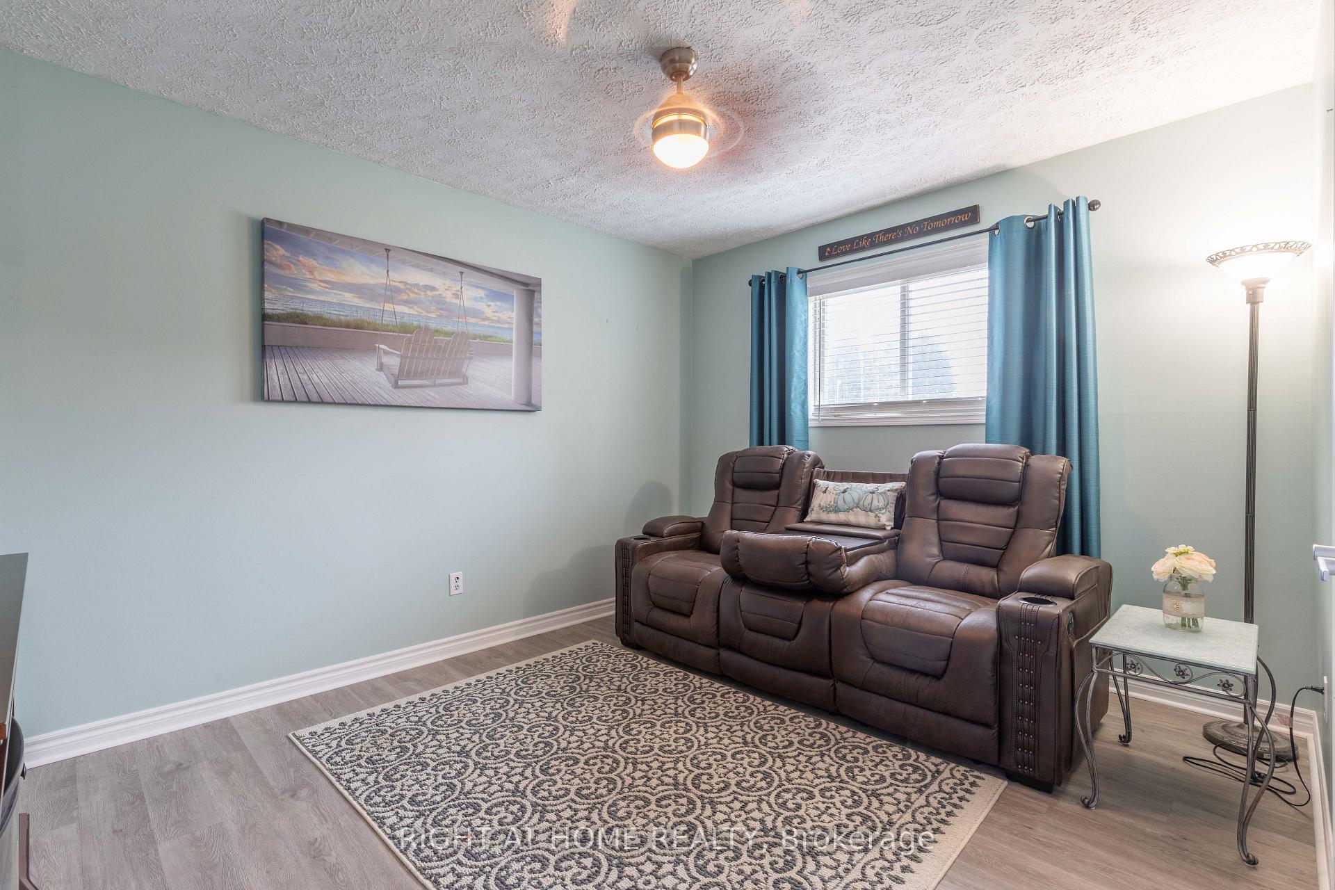 Photo 20 of 6 Edgewood Crescent, Clearview, New Lowell — HOMEH