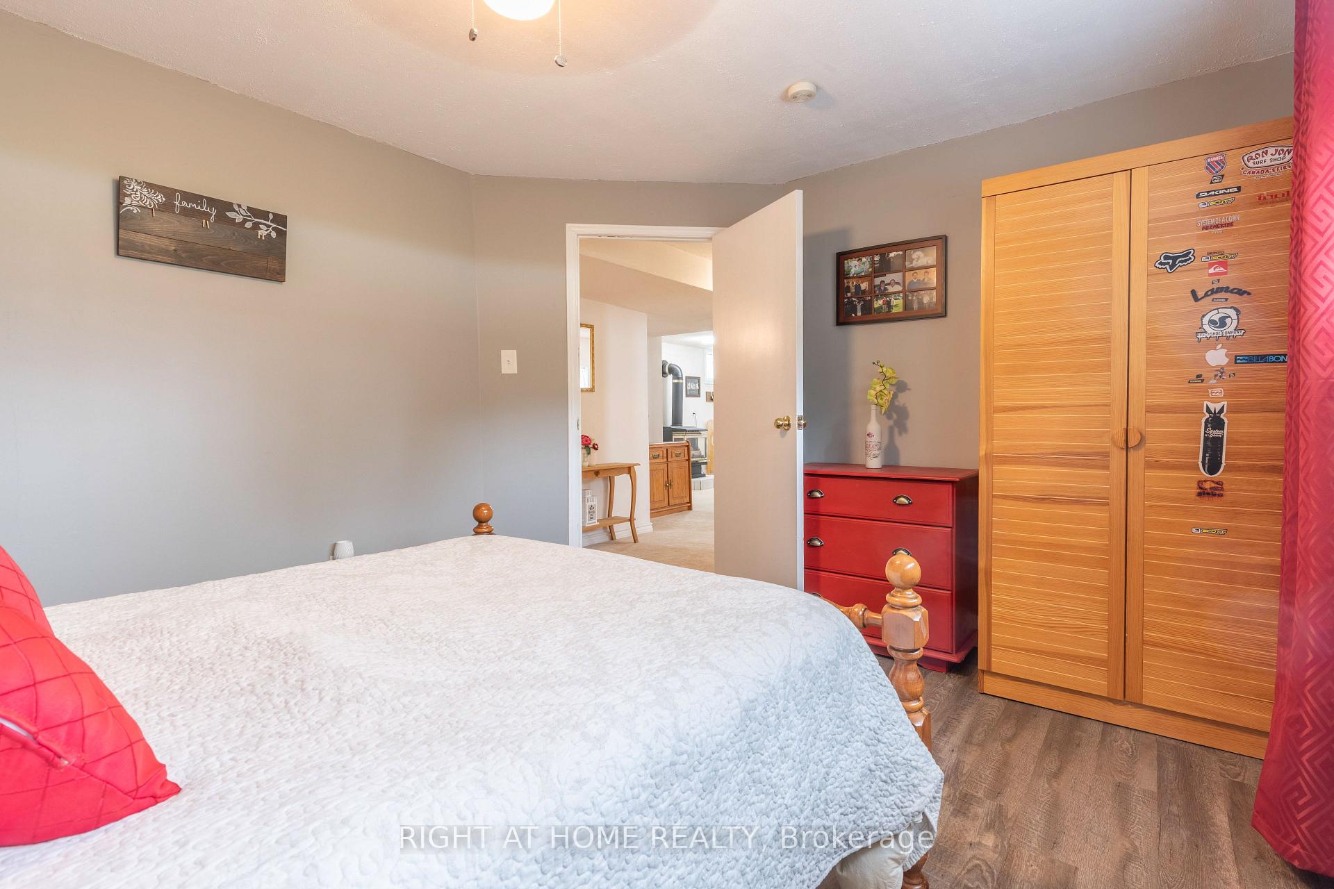 Photo 24 of 6 Edgewood Crescent, Clearview, New Lowell — HOMEH