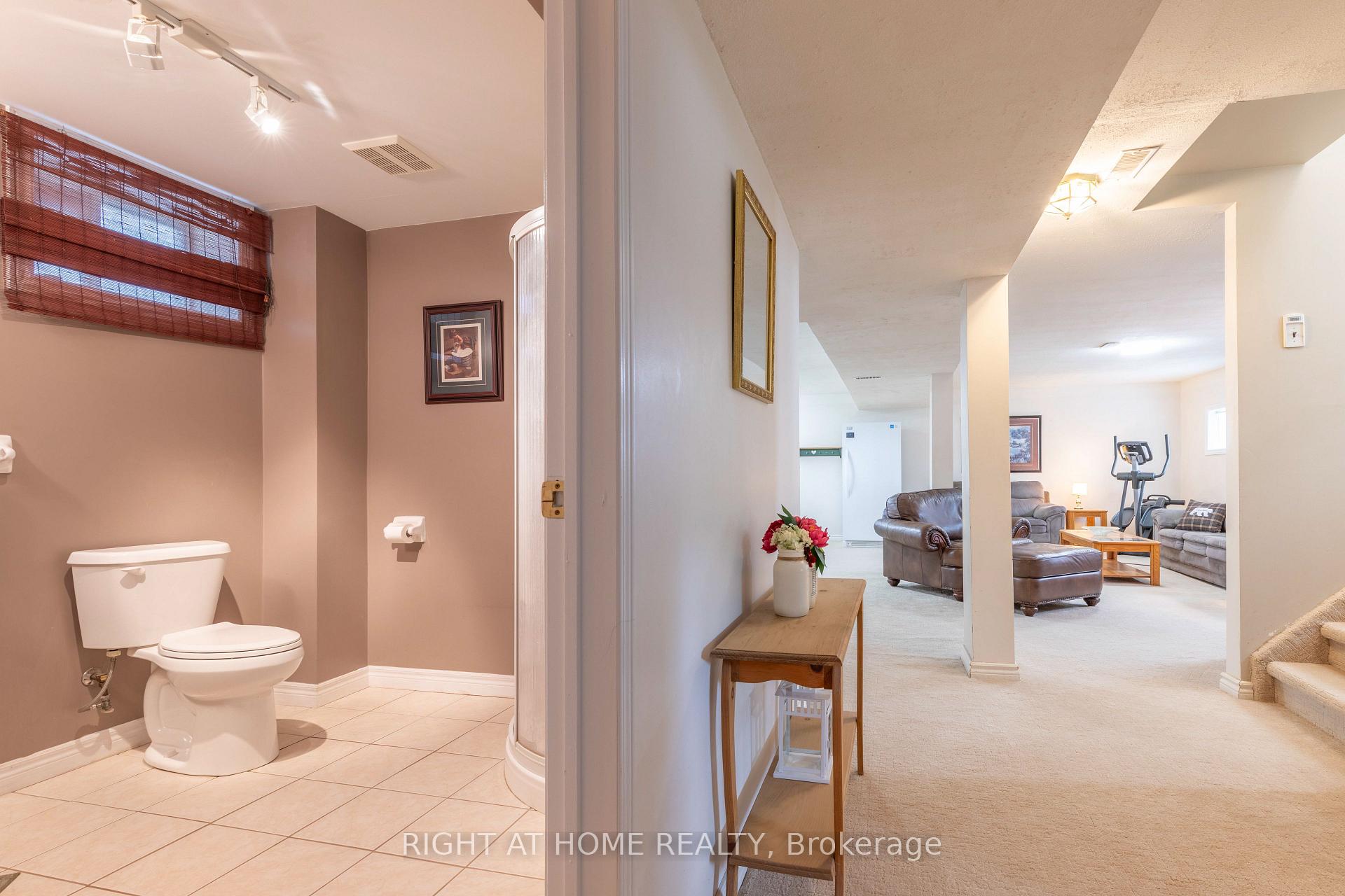 Photo 25 of 6 Edgewood Crescent, Clearview, New Lowell — HOMEH