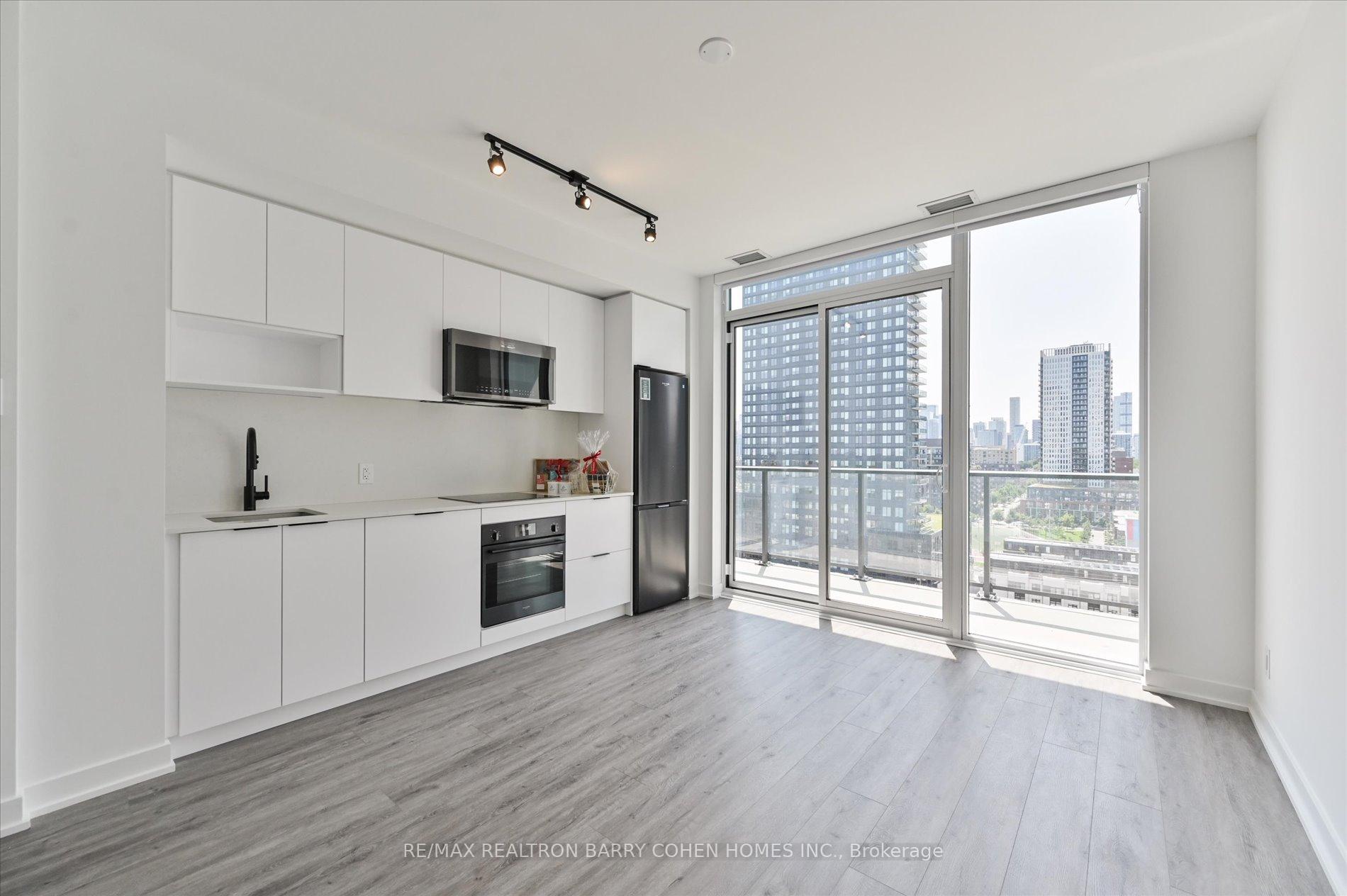 Photo 6 of Unit 1118, 5 Defries Street, Toronto, Regent Park — HOMEH