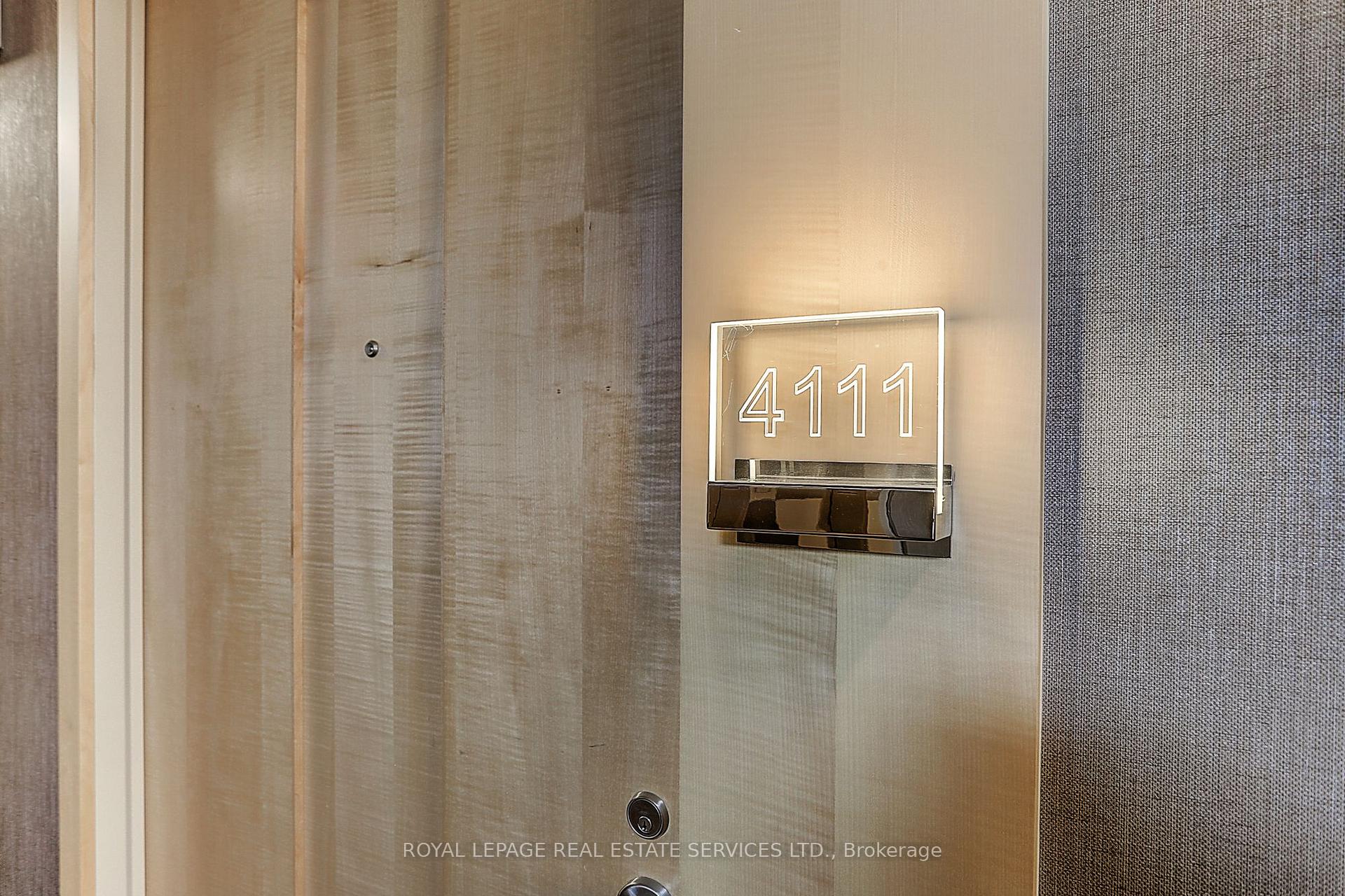 Photo 4 of Unit 4111, 45 Charles Street E, Toronto, Church-Yonge Corridor — HOMEH