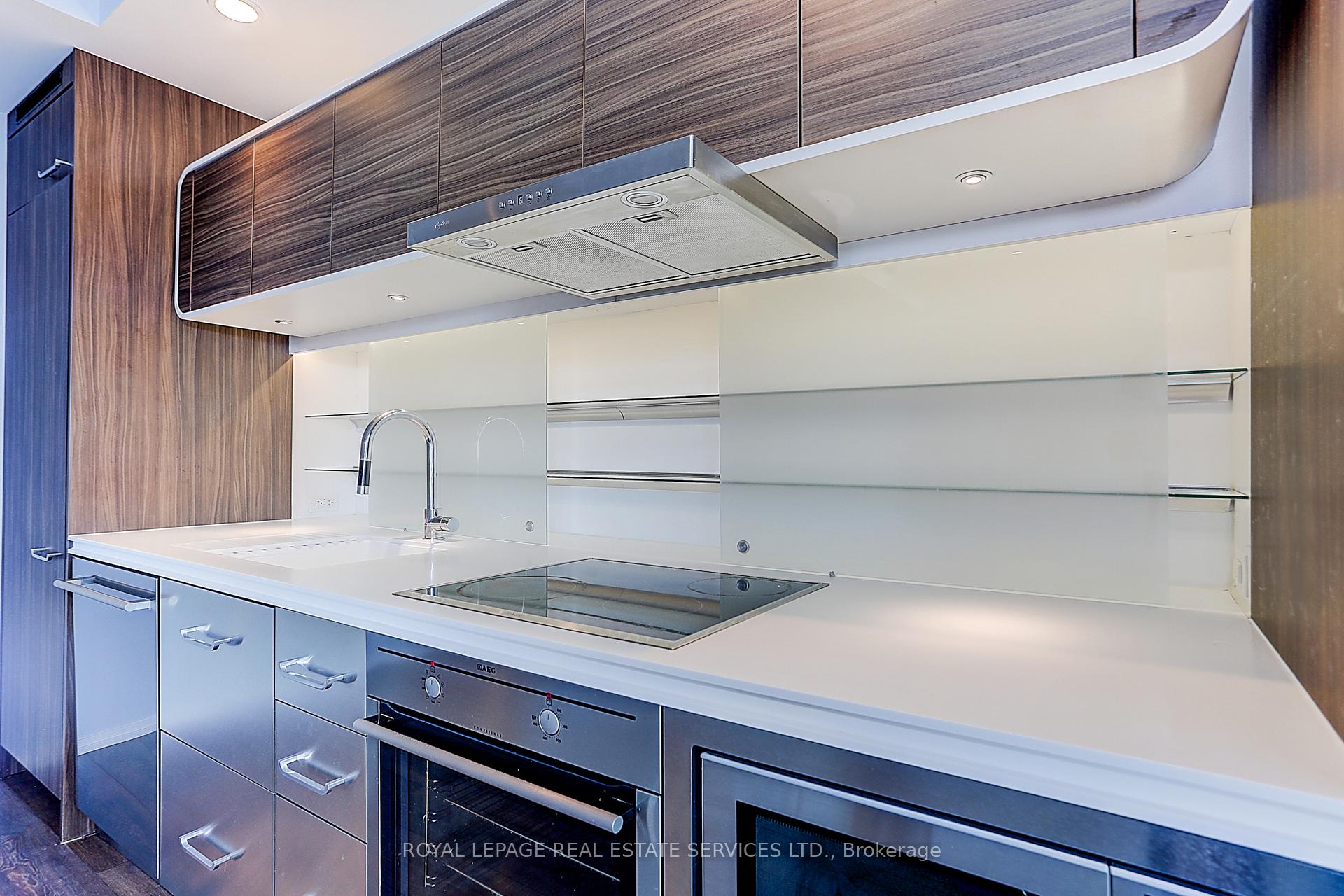 Photo 16 of Unit 4111, 45 Charles Street E, Toronto, Church-Yonge Corridor — HOMEH