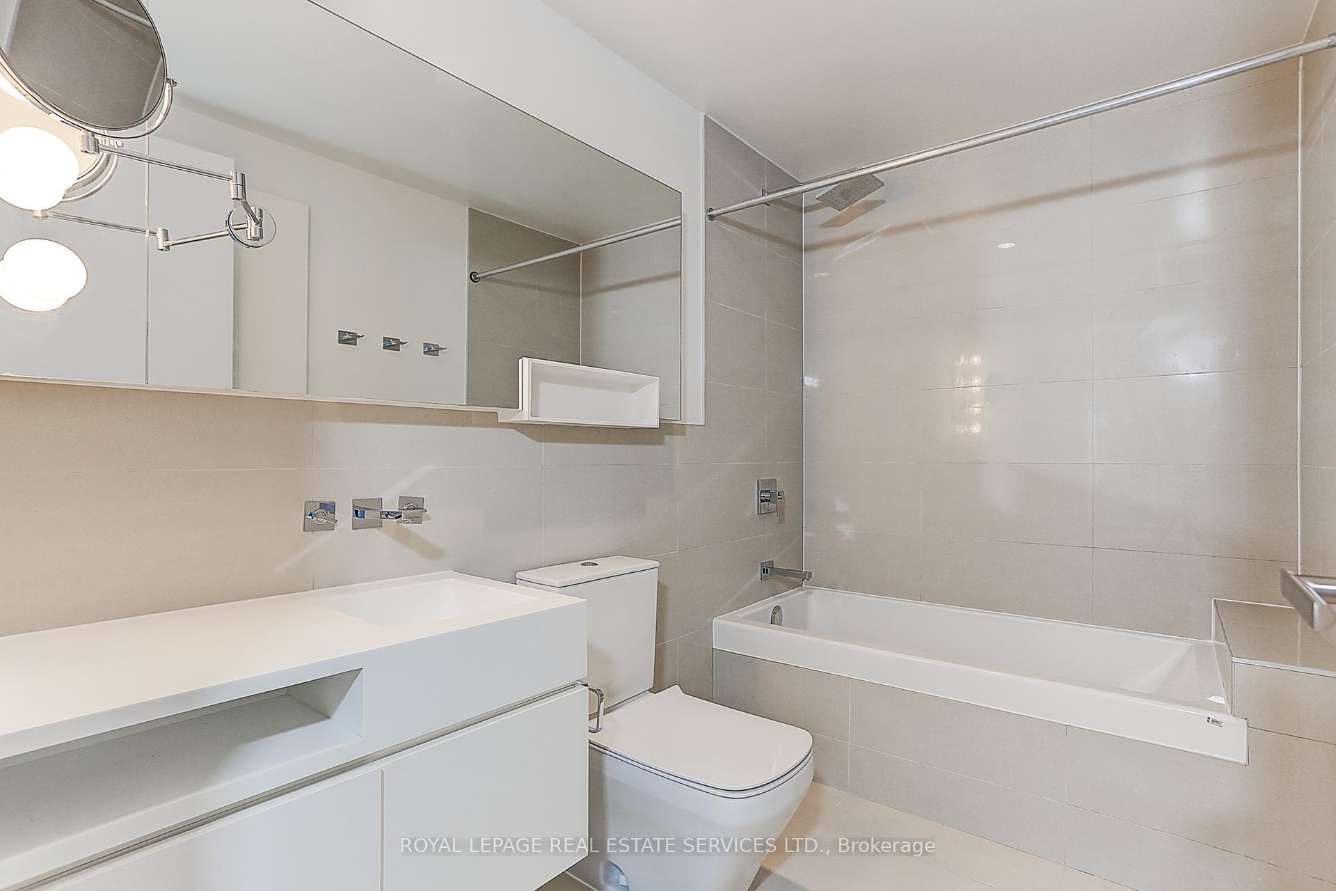 Photo 26 of Unit 4111, 45 Charles Street E, Toronto, Church-Yonge Corridor — HOMEH