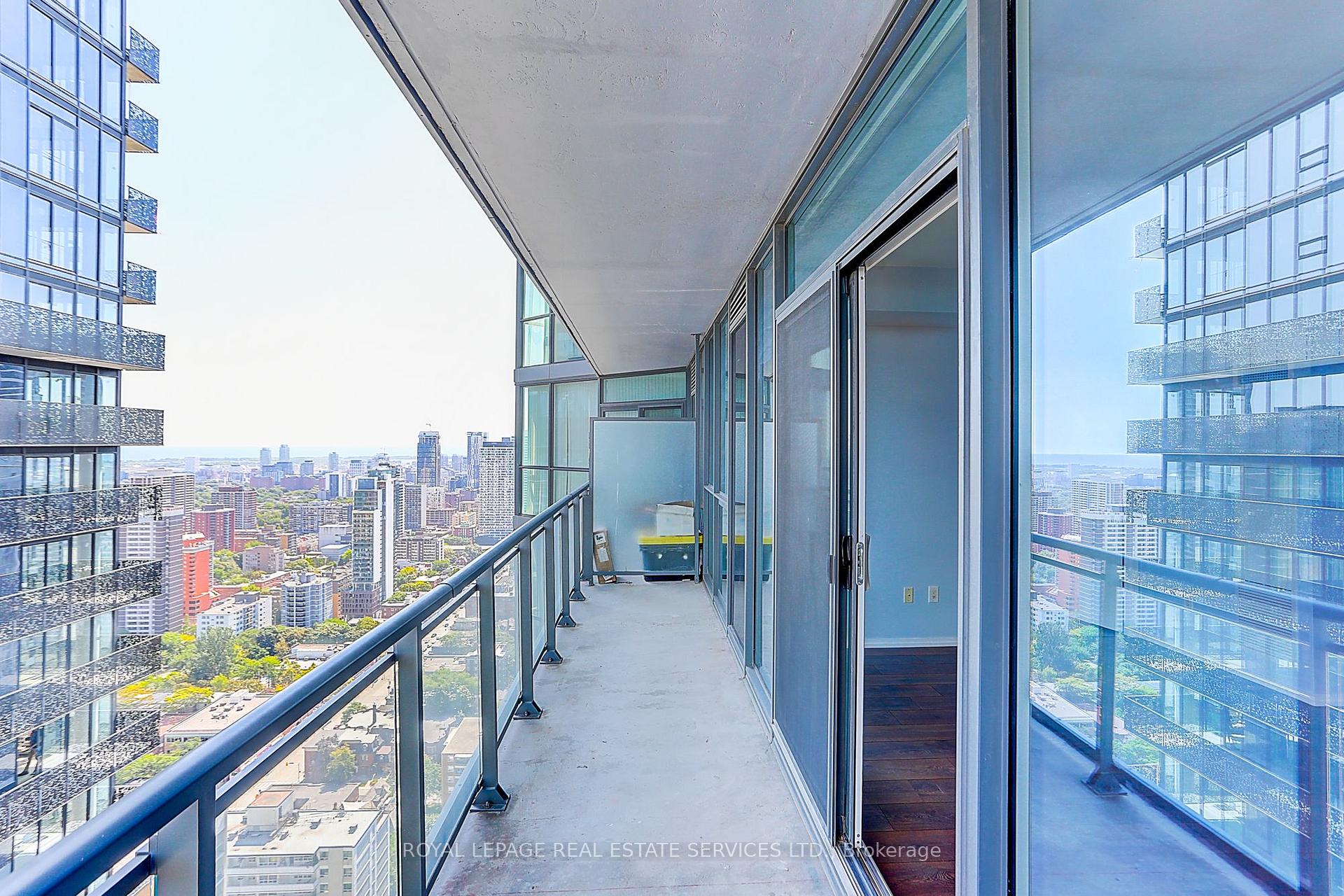 Photo 31 of Unit 4111, 45 Charles Street E, Toronto, Church-Yonge Corridor — HOMEH