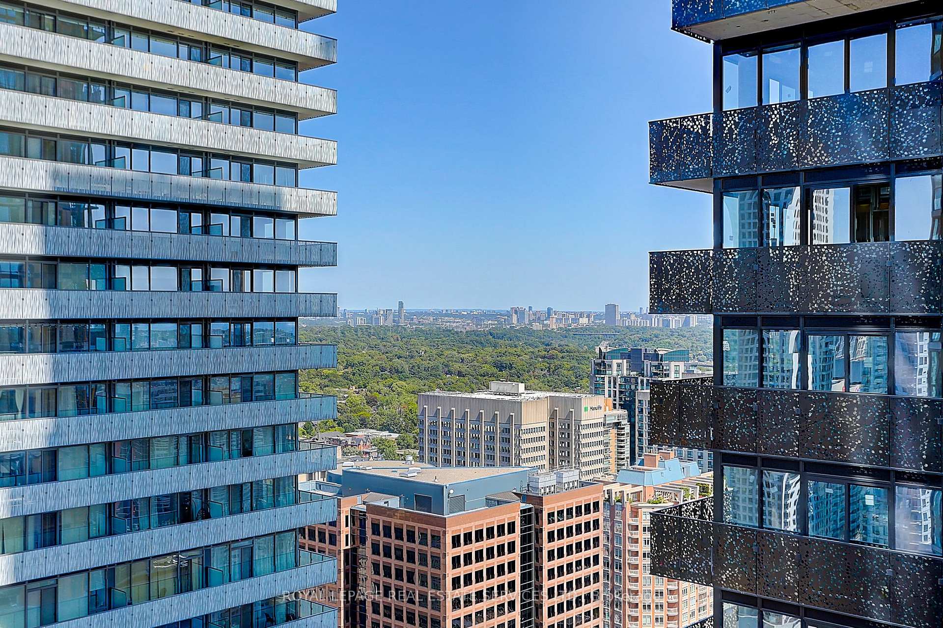 Photo 33 of Unit 4111, 45 Charles Street E, Toronto, Church-Yonge Corridor — HOMEH