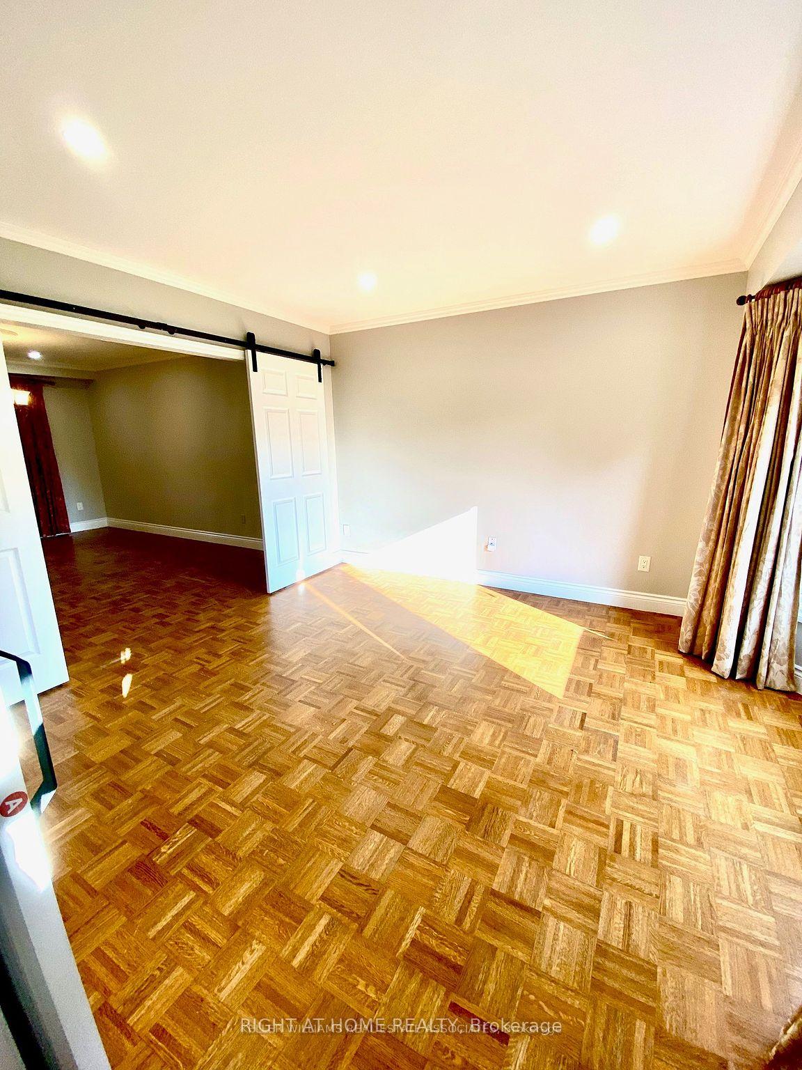 Photo 6 of Unit UPPER, 112 Downey Road, Guelph, Kortright Hills — HOMEH