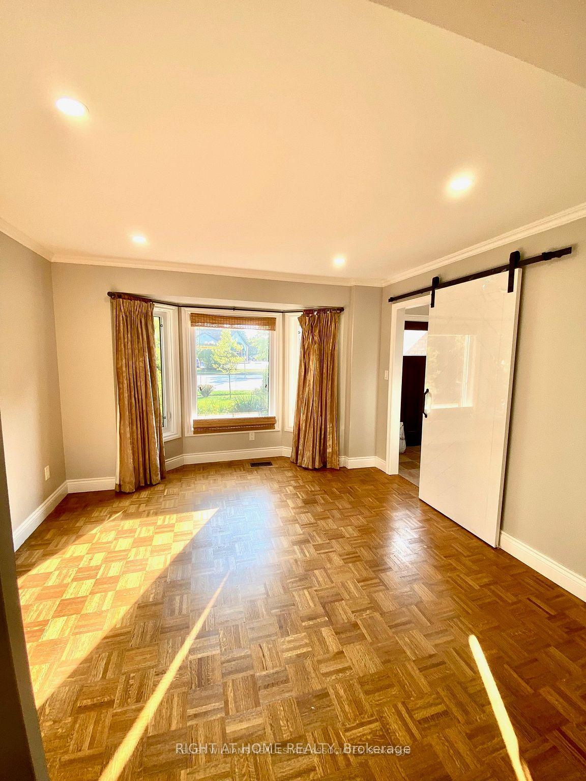 Photo 7 of Unit UPPER, 112 Downey Road, Guelph, Kortright Hills — HOMEH